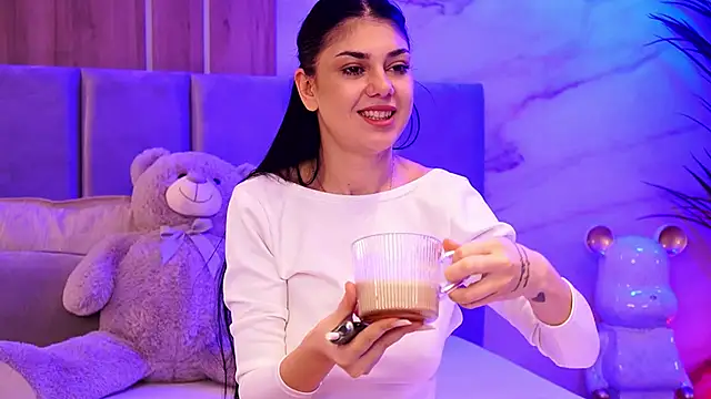 ZaraCapri online show from 10.29.25