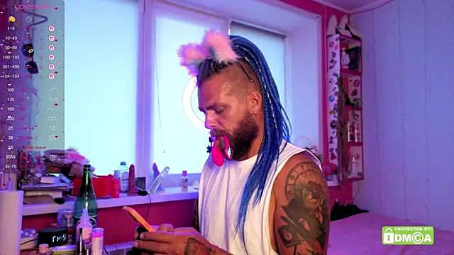  wayan  online show from 10.21.25