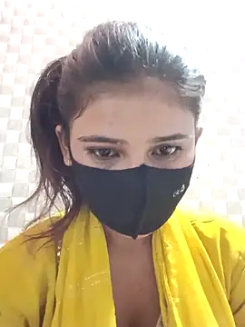 Snapshot of Arti_ chatting on 09.15.25 Arti  online show from 09.15.25