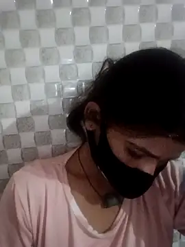 Snapshot of Arti_ chatting on 10.02.25 Arti  online show from 10.02.25