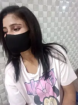 Snapshot of Arti_ chatting on 10.16.25 Arti  online show from 10.16.25