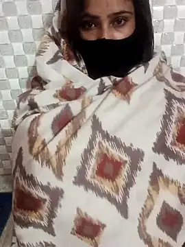 Snapshot of Arti_ chatting on 10.20.25 Arti  online show from 10.20.25