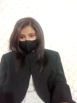 Snapshot of Arti_ chatting on 10.23.25 Arti  online show from 10.23.25