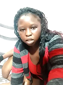 Snapshot of SweetNicky_01 chatting on 11.06.25 SweetNicky 01 online show from 11.06.25