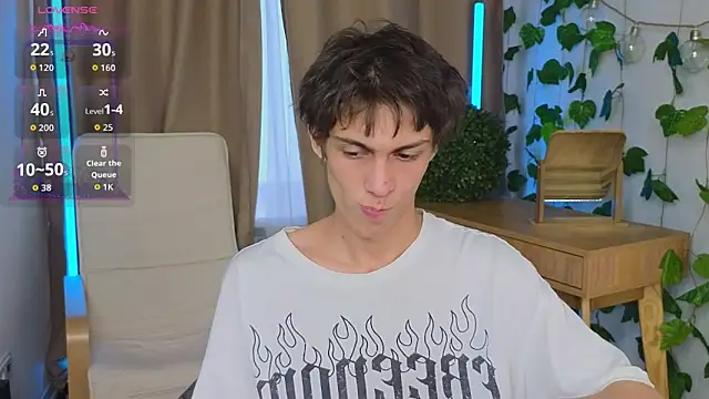 va1ora online show from 10.09.25