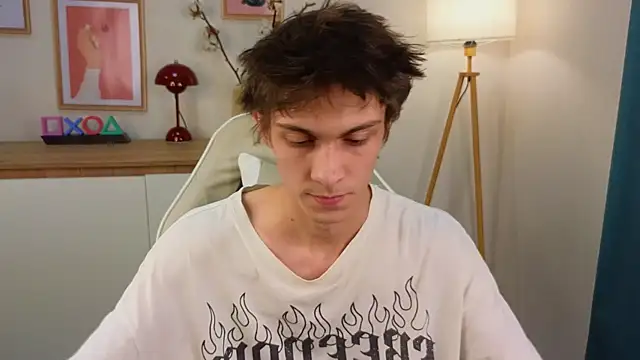 va1ora online show from 10.12.25