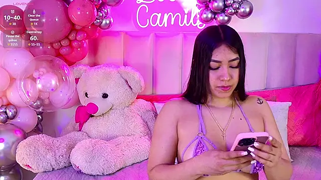 sofiawalker online show from 10.17.25