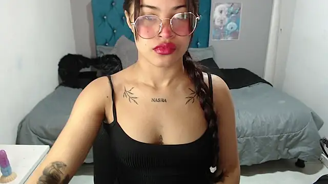 mia sexgirl online show from 02.05.26