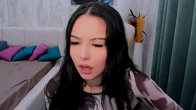 Snapshot of ElizabethParkk chatting on 10.13.25 ElizabethParkk online show from 10.13.25