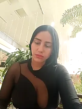 Katalella Hott online show from 10.25.25