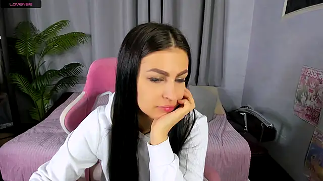 KatrinaBlaze online show from 09.27.25