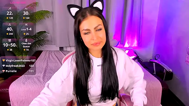 KatrinaBlaze online show from 09.28.25