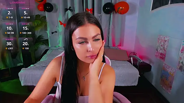 KatrinaBlaze online show from 10.26.25