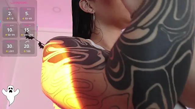 nicoblake online show from 10.10.25