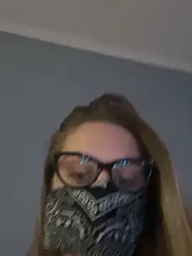 Snapshot of dirty_coupleXxXx chatting on 09.29.25 dirty coupleXxXx online show from 09.29.25