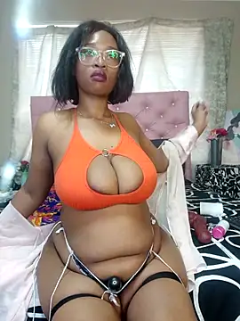 YummyChocTits online show from 10.09.25