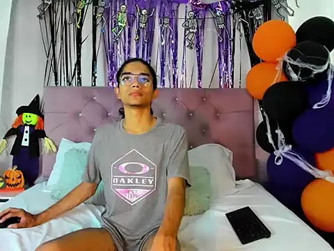 EthanBlackwoodd online show from 11.01.25