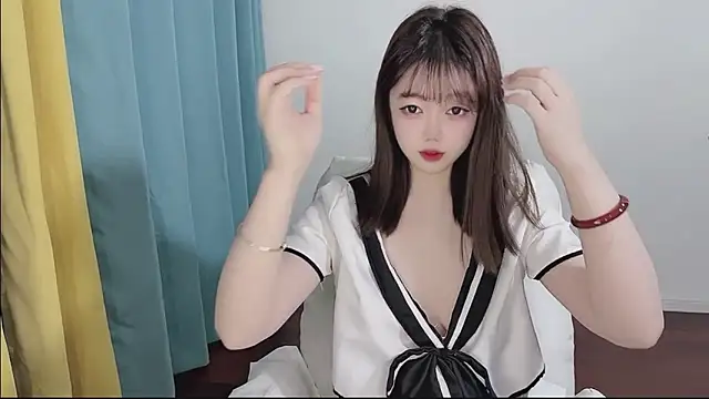 Lucky Cici online show from 02.03.26