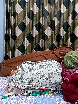 Snapshot of Deliciouskimi chatting on 11.12.25 Deliciouskimi online show from 11.12.25