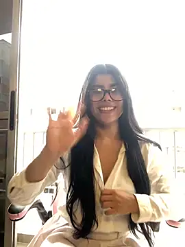 MayaScott11 online show from 02.06.26