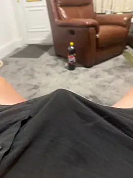 Snapshot of tdjw92 chatting on 10.06.25 tdjw92 online show from 10.06.25