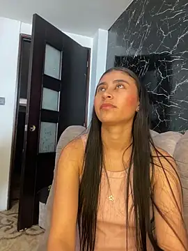 Snapshot of Isabella_Montoya chatting on 09.20.25 Isabella Montoya online show from 09.20.25