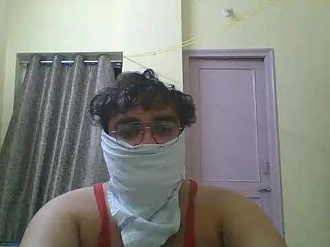 Snapshot of Kunal6782 chatting on 10.02.25 Kunal6782 online show from 10.02.25