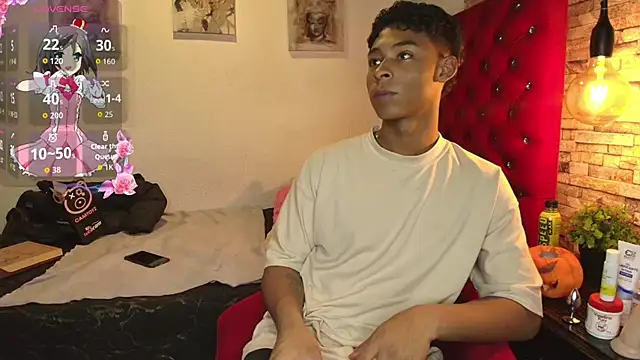 Snapshot of CoffeNaughty_nom chatting on 10.17.25 CoffeNaughty nom online show from 10.17.25