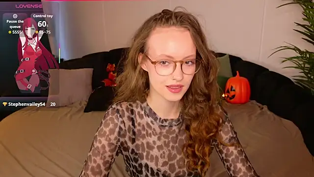 SallyPinkman online show from 10.21.25