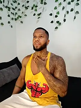 Snapshot of Jay_Jhonson1 chatting on 10.25.25 Jay Jhonson1 online show from 10.25.25