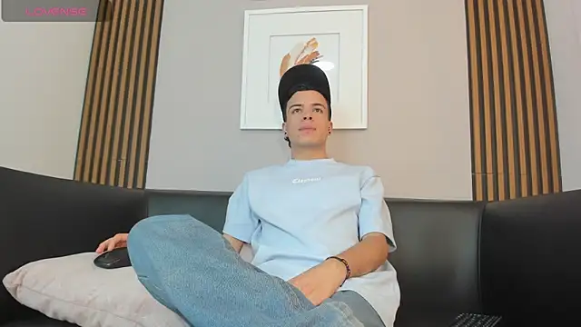 kevinn blue1 online show from 09.14.25