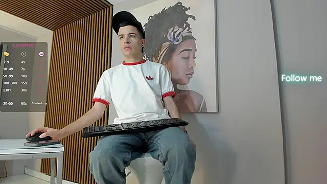 kevinn blue1 online show from 09.29.25