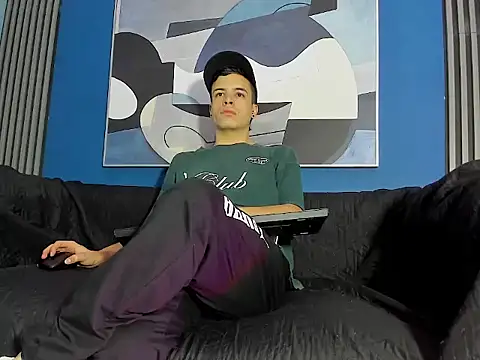 kevinn blue1 online show from 10.06.25