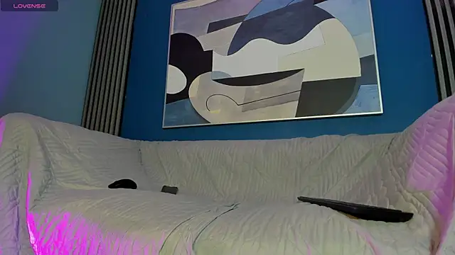 kevinn blue1 online show from 10.24.25