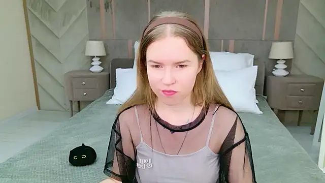 Alida Brice online show from 12.05.25