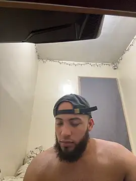 LeoPR00 online show from 12.05.25