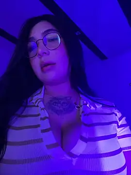 Damian and Jennifer online show from 10.11.25