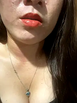 Snapshot of Luna-ass chatting on 09.30.25 Luna-ass online show from 09.30.25