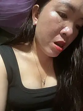 Snapshot of Luna-ass chatting on 10.06.25 Luna-ass online show from 10.06.25