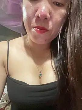 Snapshot of Luna-ass chatting on 10.09.25 Luna-ass online show from 10.09.25