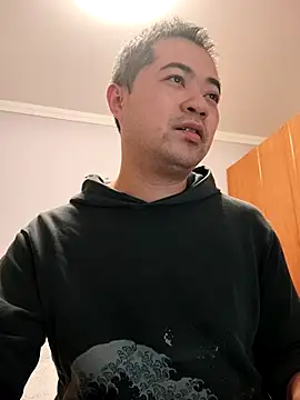 Snapshot of Mr_Dog chatting on 11.08.25 Mr Dog online show from 11.08.25