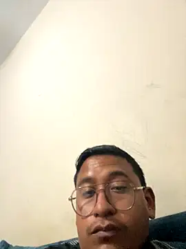 dannybs05 online show from 10.13.25