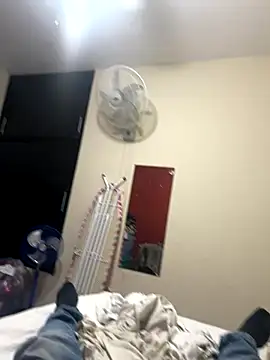 dannybs05 online show from 10.17.25