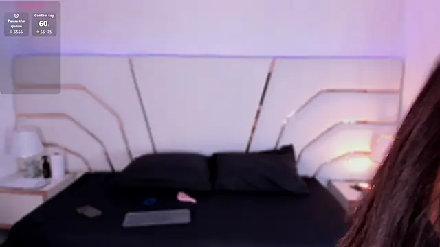 Kendall Evanss online show from 01.08.26