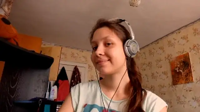 QutieDaSweet online show from 09.19.25