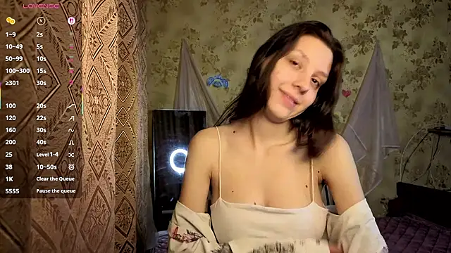 QutieDaSweet online show from 02.12.26