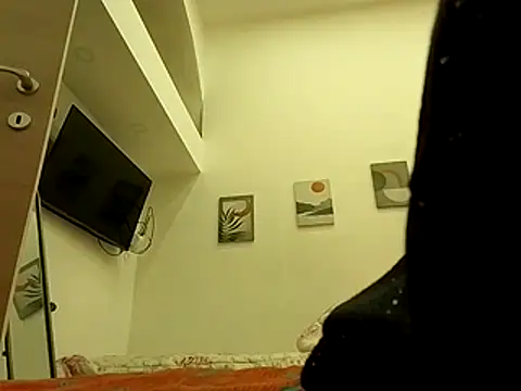 Snapshot of bonitabonita chatting on 11.17.25 bonitabonita online show from 11.17.25