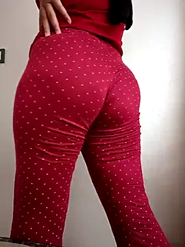 Snapshot of elif25 chatting on 10.09.25 elif25 online show from 10.09.25