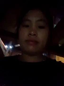 Luyen004 online show from 09.17.25