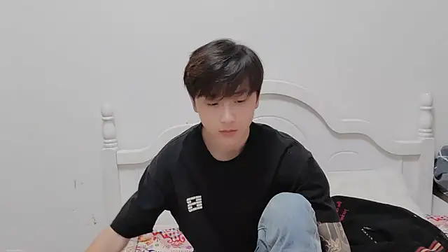 xiaoyi2563 online show from 10.30.25